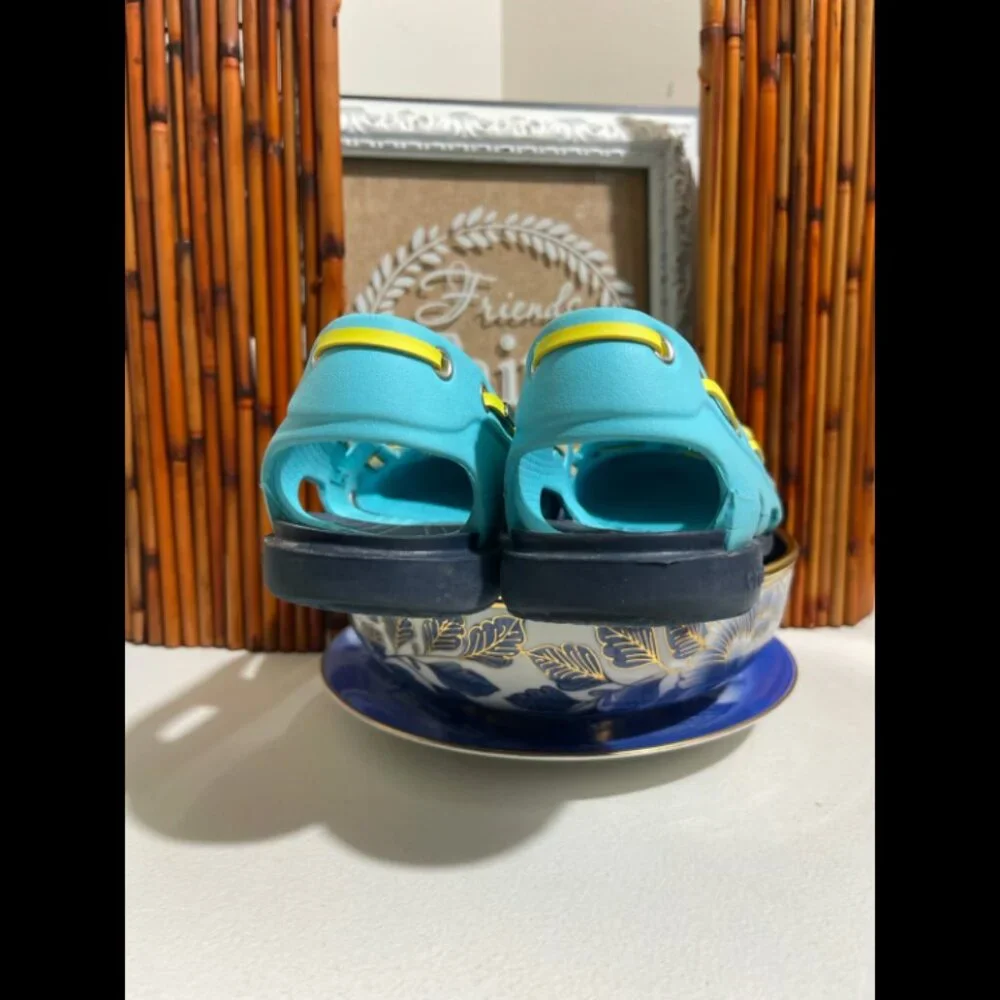 Sailor sky & navy blue crocs - Picture 4 of 6